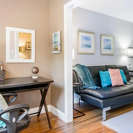 Apartamento 1700 Nueces Street